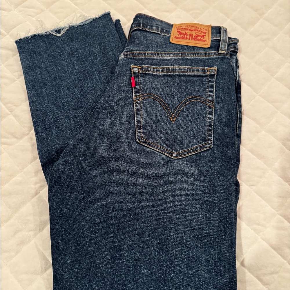 Levi's Wedgie Straight-Leg Jeans